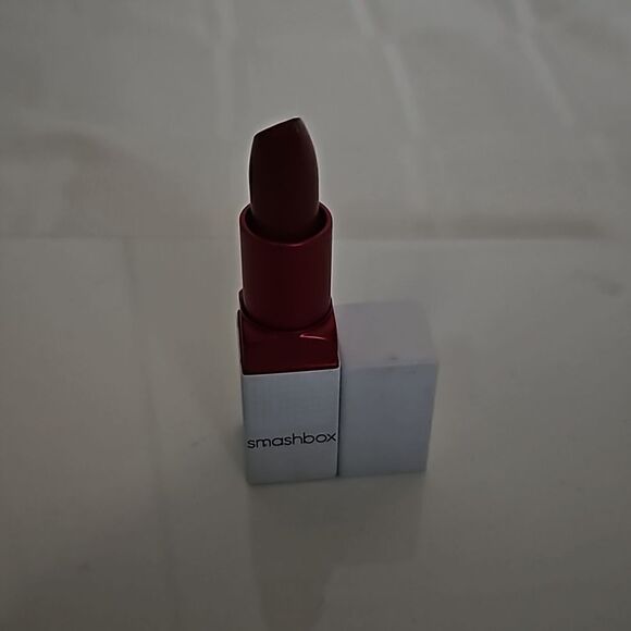 Smashbox lipstick Disorderly Burgundy - Picture 11 of 16